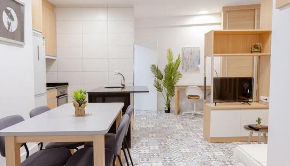 Piso de alquiler en Centro, Ourense Capital - imagen 1 Foto 1 de Piso de alquiler en Centro, Ourense Capital