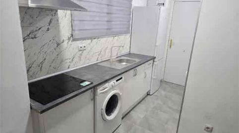 Foto 3 de Piso de alquiler en La Salut, Badalona