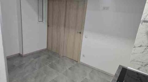 Foto 5 de Piso de alquiler en La Salut, Badalona