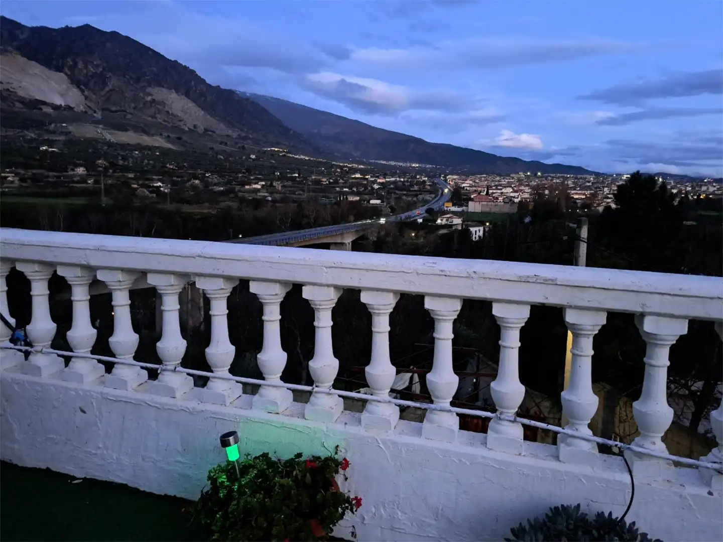 Wohnungen zum Verkauf in Calle la Trinchera, 4, Dúrcal Außenansicht von Wohnungen zum Verkauf in Dúrcal mit Heizung, Parkett und Terrasse