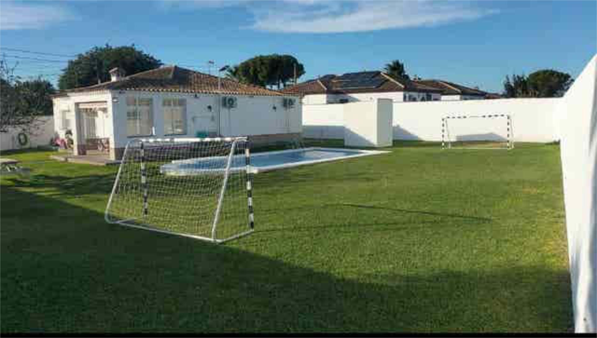 Garden of Single-family semi-detached for sale in Chiclana de la Frontera  with Terrace and Swimming Pool
