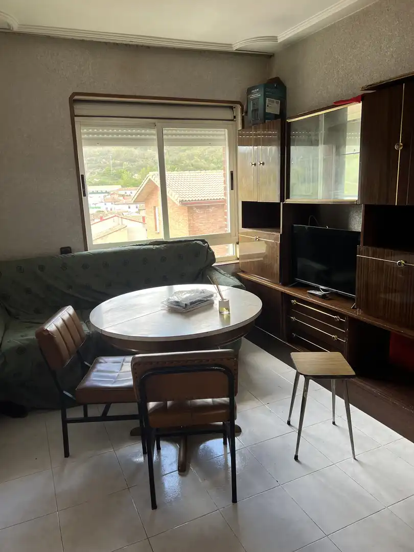 Room in Carretera la Magdalena, 1, Santibáñez de la Peña Living room of Flat for share in Santibáñez de la Peña with Heating, Furnished and Community parking