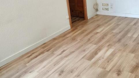 Piso en venta en Carrer de Bellcaire, 62, Can Peguera, Barcelona Capital - imagen 2 Foto 2 de Piso en venta en Carrer de Bellcaire, 62, Can Peguera, Barcelona Capital