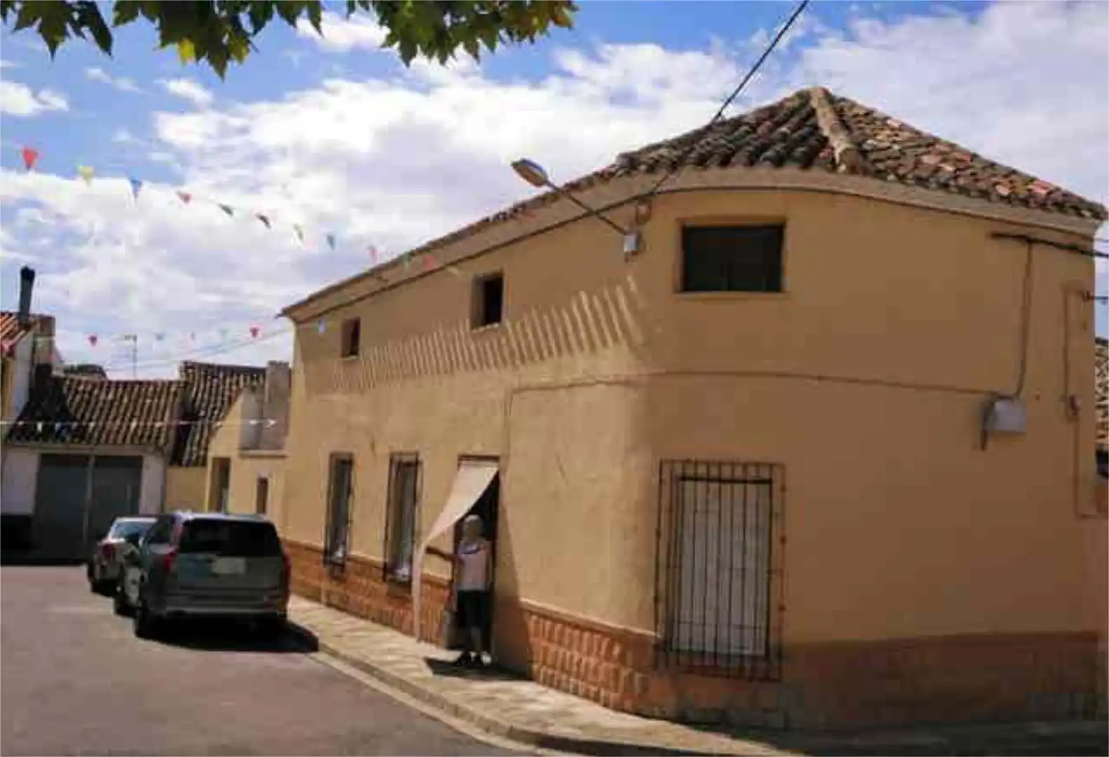 Vista exterior de Casa o chalet en venta en Fuentealbilla con Terraza, Trastero y Amueblado