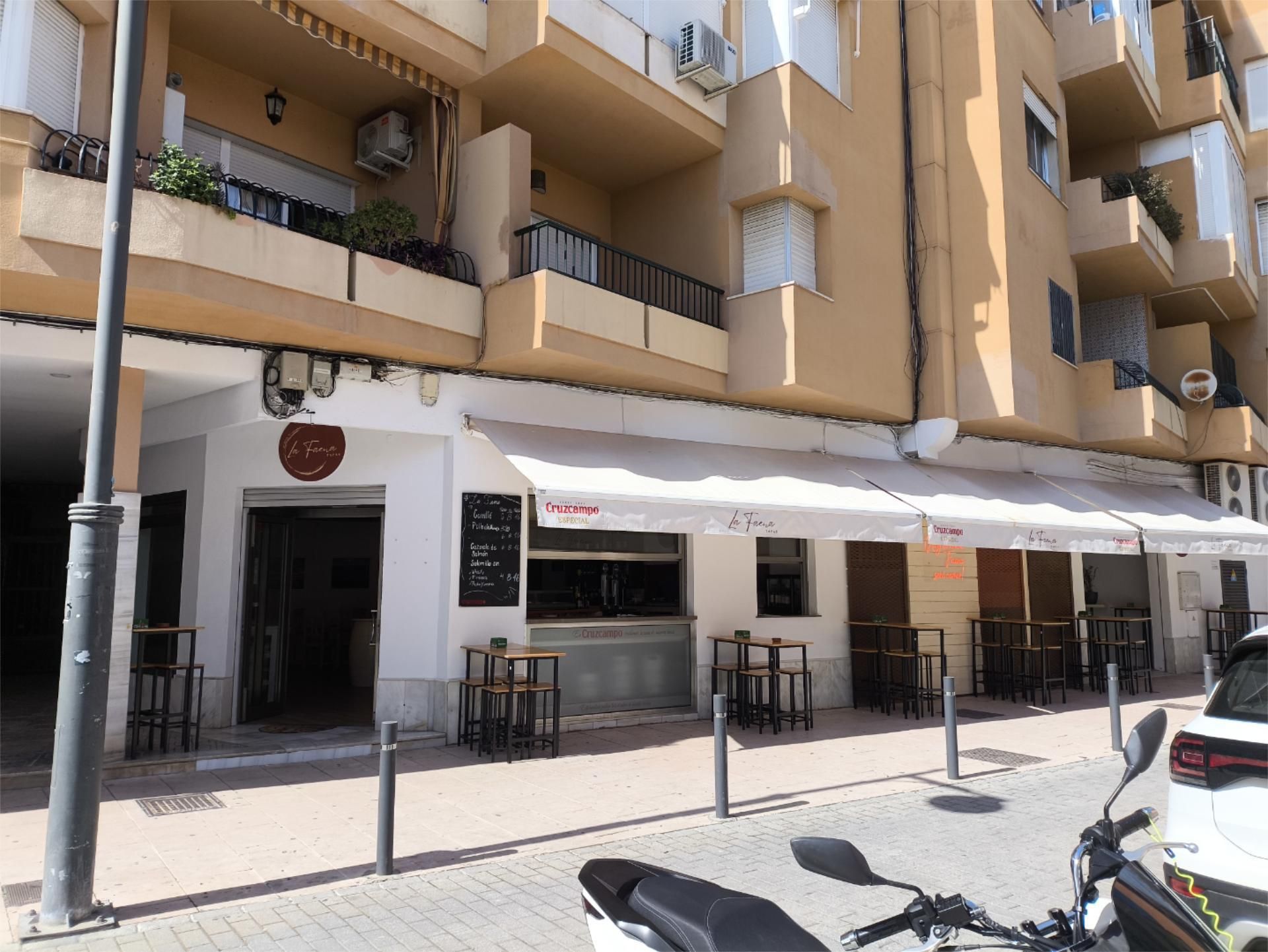 Premises for rent in Chipiona  with Air Conditioner