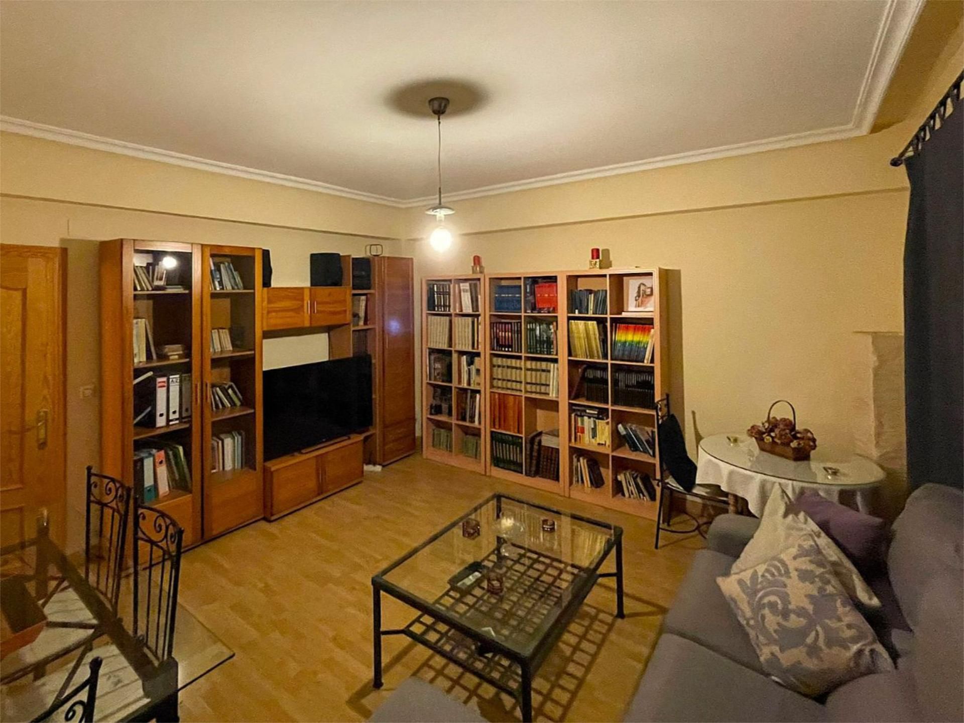 Living room of Flat for rent in Linares  with Air Conditioner, Terrace and Furnished
