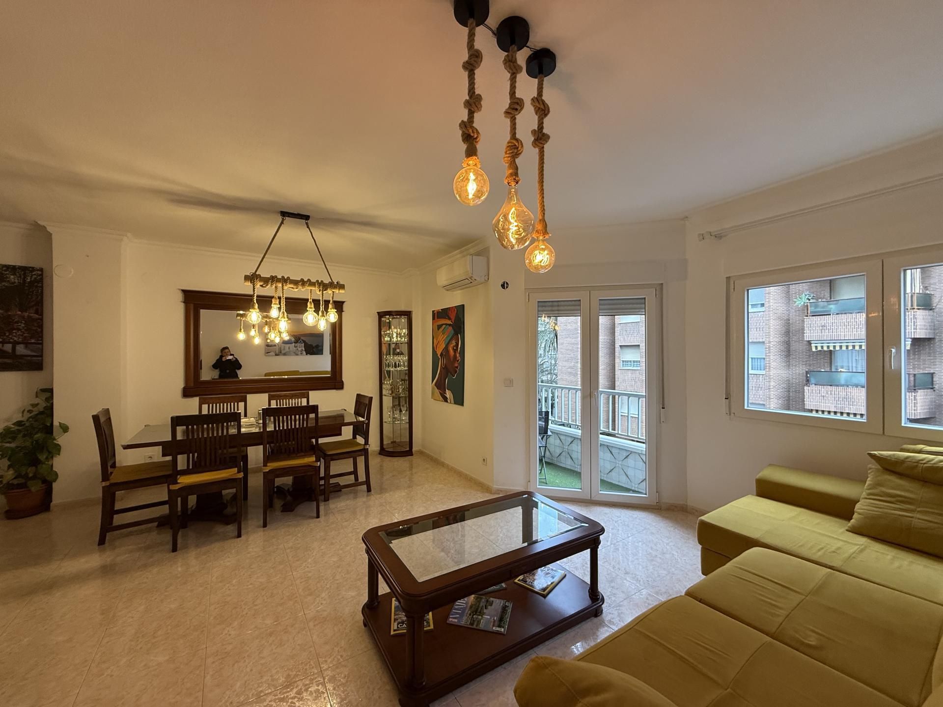 Living room of Flat for rent in Gandia  with Air Conditioner, Heating and Parquet flooring