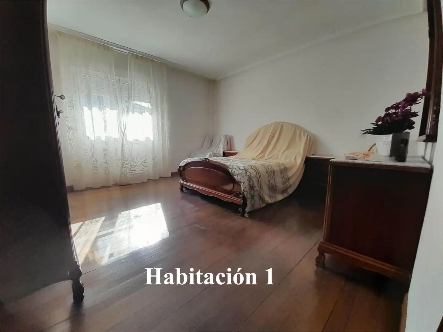Casa o chalet en venta en Calle Fonfría, 4, Torre del Bierzo Habitación de Casa o chalet en venta en Torre del Bierzo con Calefacción, Jardín privado y Parquet