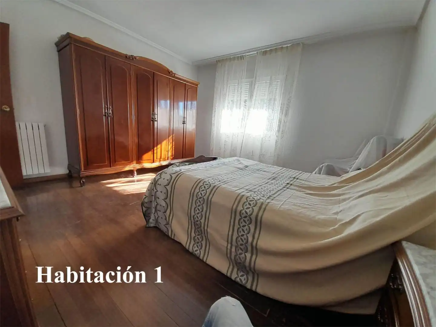 Casa o chalet en venta en Calle Fonfría, 4, Torre del Bierzo Habitación de Casa o chalet en venta en Torre del Bierzo con Calefacción, Jardín privado y Parquet