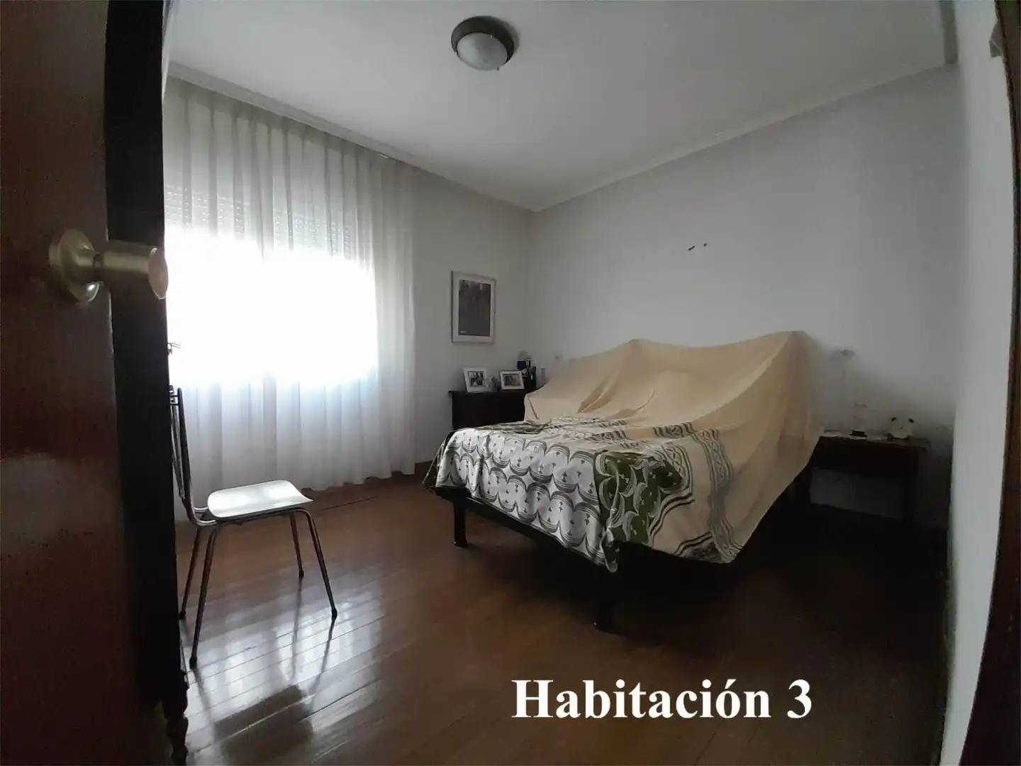 Casa o chalet en venta en Calle Fonfría, 4, Torre del Bierzo Habitación de Casa o chalet en venta en Torre del Bierzo con Calefacción, Jardín privado y Parquet