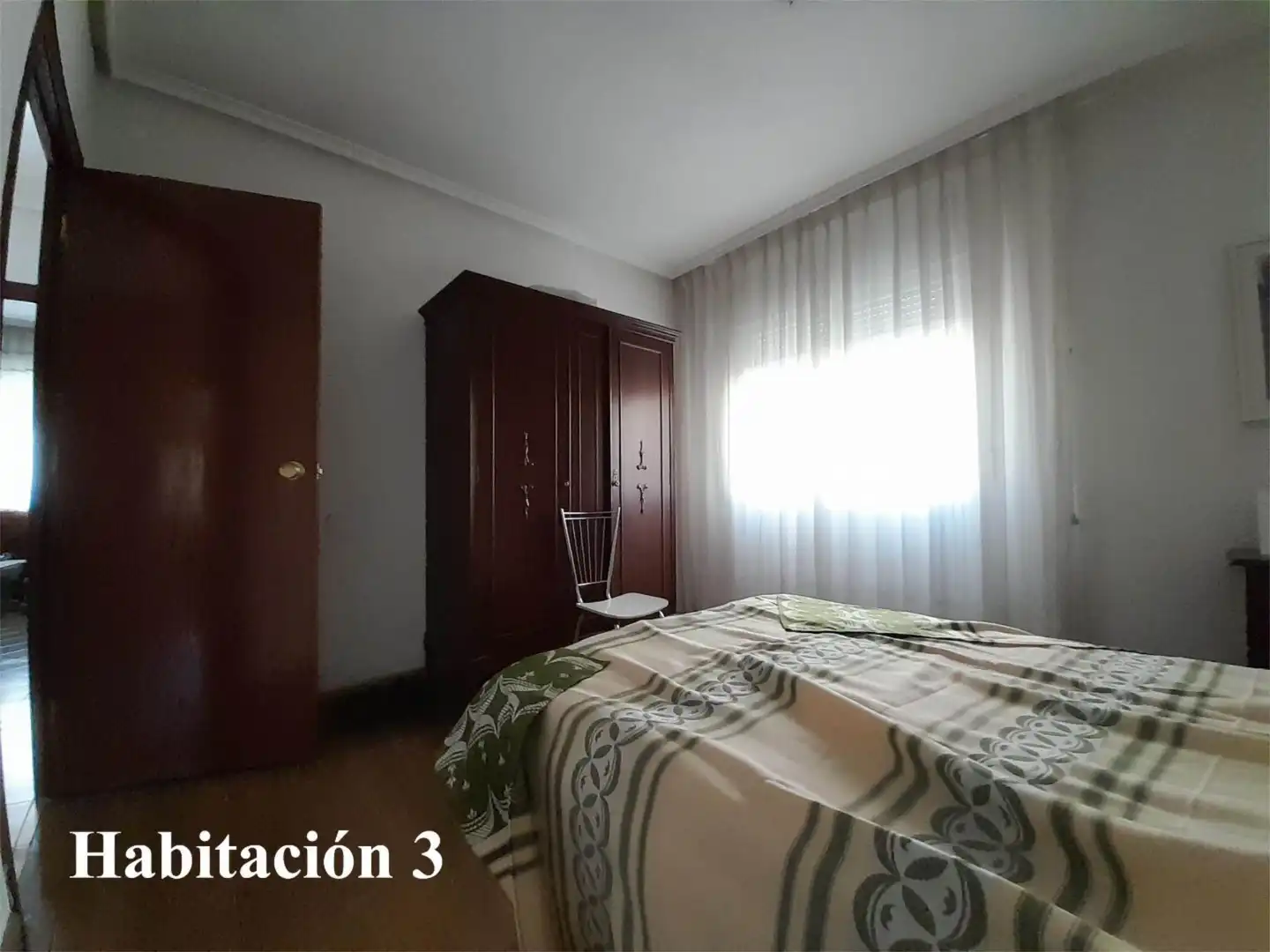 Casa o chalet en venta en Calle Fonfría, 4, Torre del Bierzo Habitación de Casa o chalet en venta en Torre del Bierzo con Calefacción, Jardín privado y Parquet