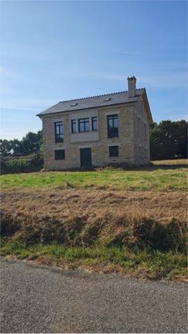 Casa adosada en Venta en Cospeito