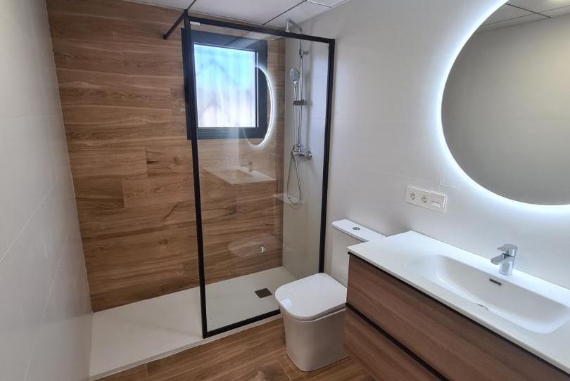 Piso de alquiler en Lugar Alzabaras Alto Poligono 1, 3, La Portalada, Elche / Elx - imagen 1 Foto 1 de Piso de alquiler en Lugar Alzabaras Alto Poligono 1, 3, La Portalada, Elche / Elx