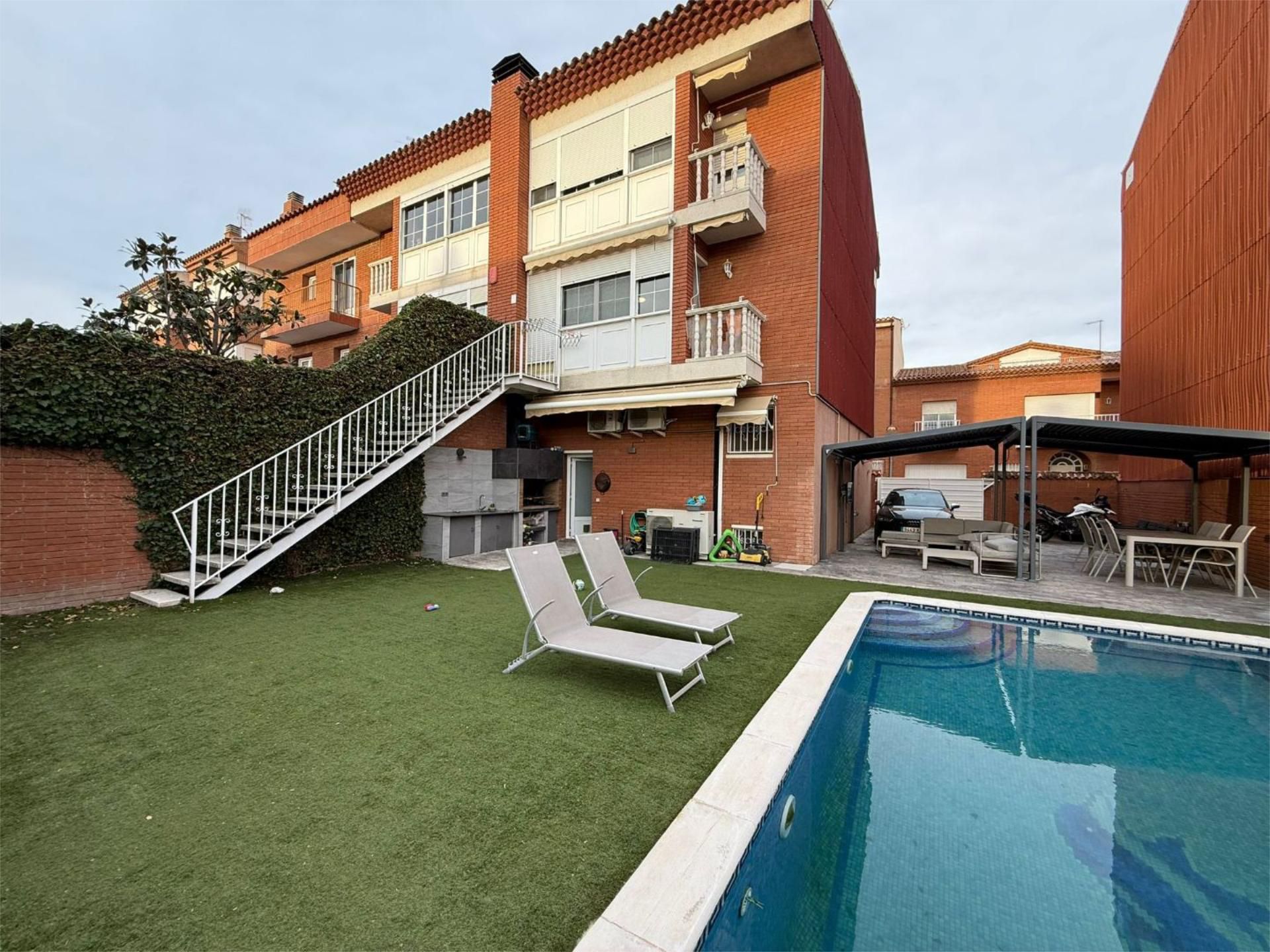 Casa adosada en venda a Carrer de Roca I Cornet, 4, Cambrils Piscina de Casa adosada en venda en Cambrils amb Aire condicionat, Piscina i Balcó