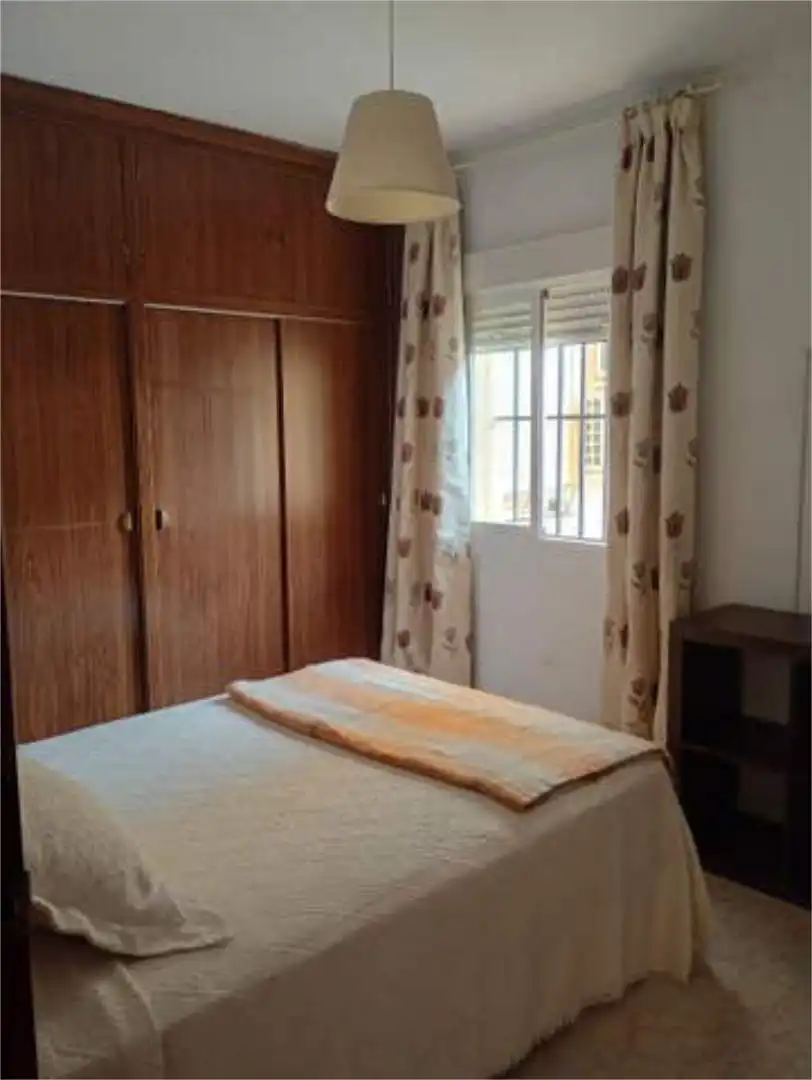 Piso en venta en Triana Este Habitación de Piso en venta en Sevilla