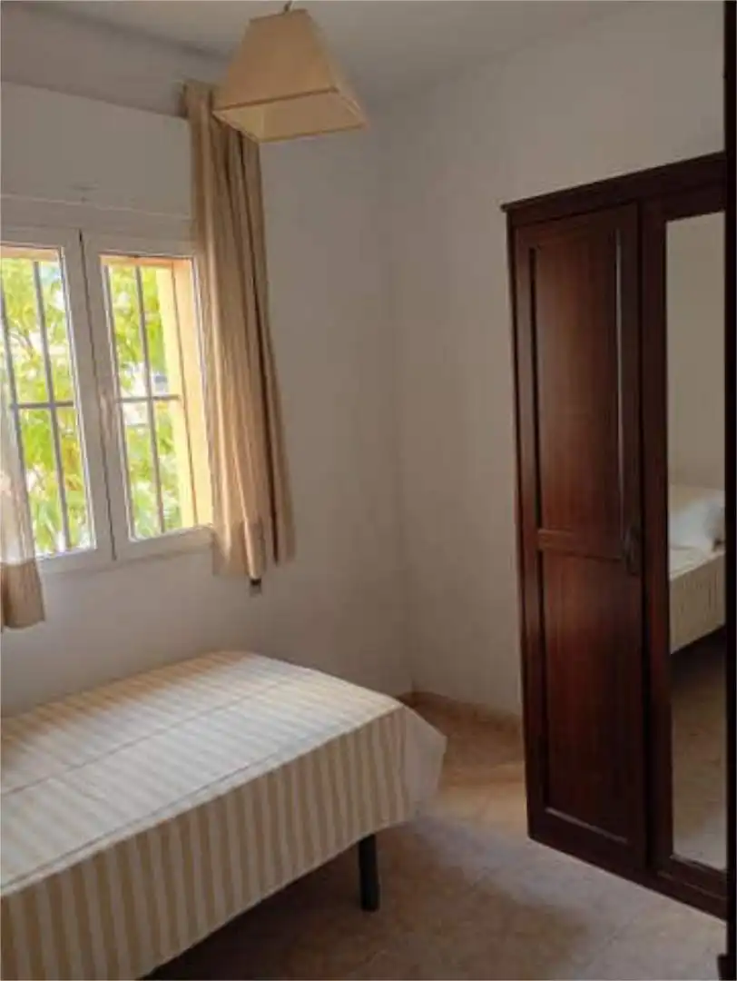 Piso en venta en Triana Este Habitación de Piso en venta en Sevilla