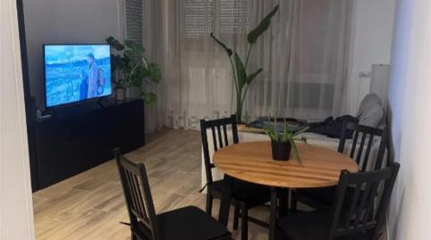 Flat for share in Carrer de L'abat Escarré, 28, Concòrdia, Sabadell - image 2 Photo 2 of Flat for share in Carrer de L'abat Escarré, 28, Concòrdia, Sabadell