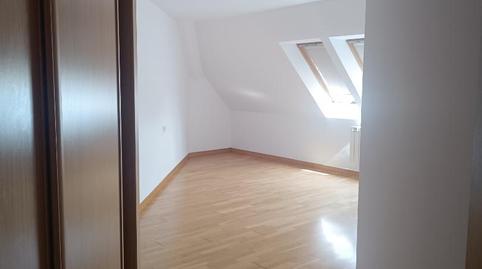 Photo 4 of Duplex for rent in Calle Mastín Leones, 24, Armunia, León Capital