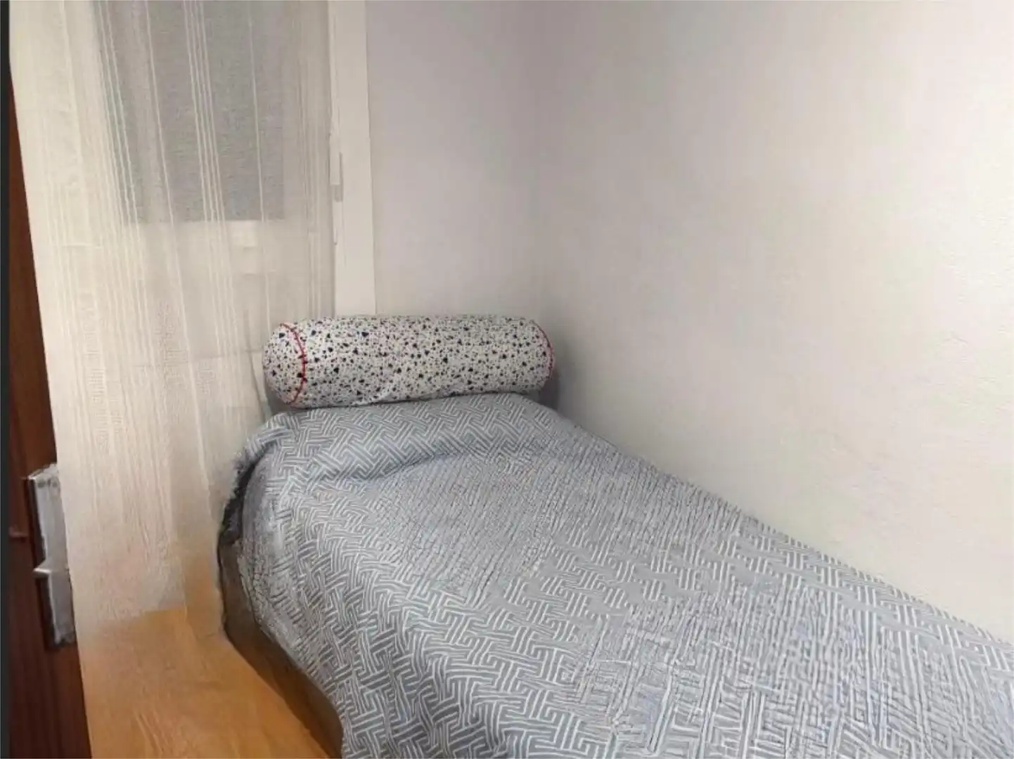 Flat for sale in Carrer Holanda, 15, La Torrassa Bedroom of Flat for sale in L'Hospitalet de Llobregat with Balcony