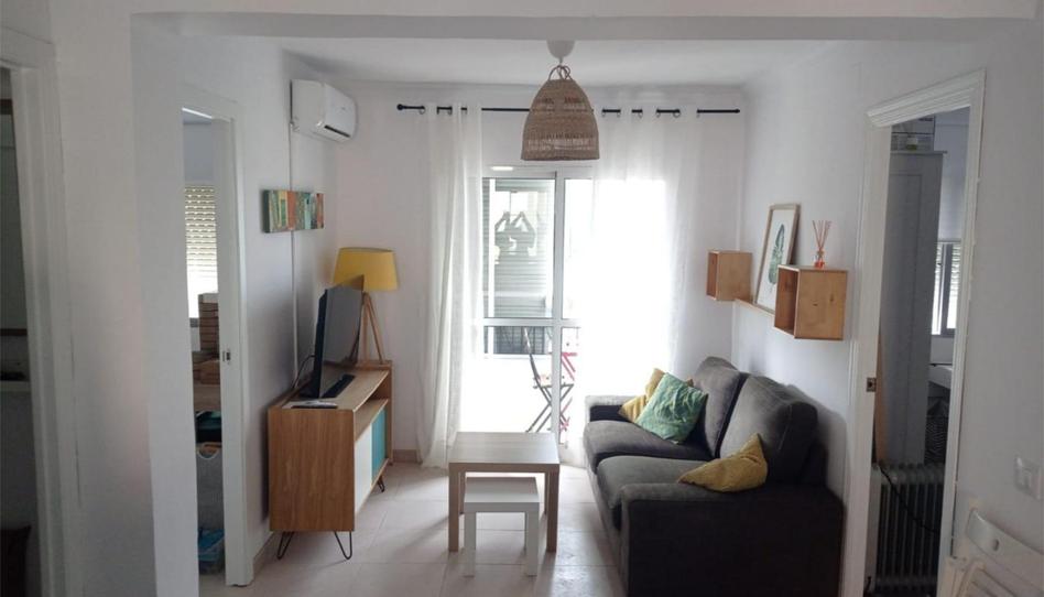 Flat for share in Calle Riquelme Quirós, 9, Amate, Sevilla Capital - image 1 Photo 1 of Flat for share in Calle Riquelme Quirós, 9, Amate, Sevilla Capital