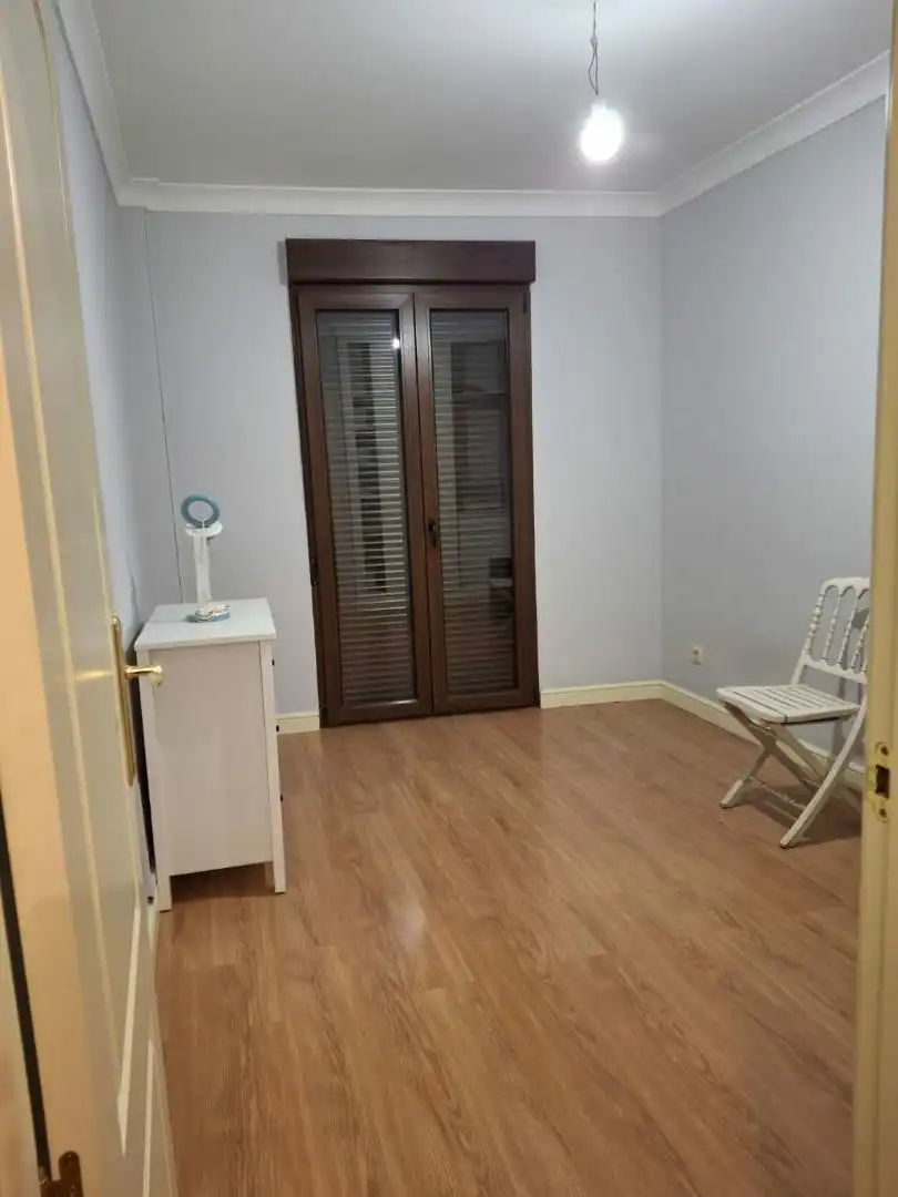 Piso en venta en Calle Ancha, 107, Aguilar de la Frontera Habitación de Piso en venta en Aguilar de la Frontera con Aire acondicionado, Calefacción y Jardín privado