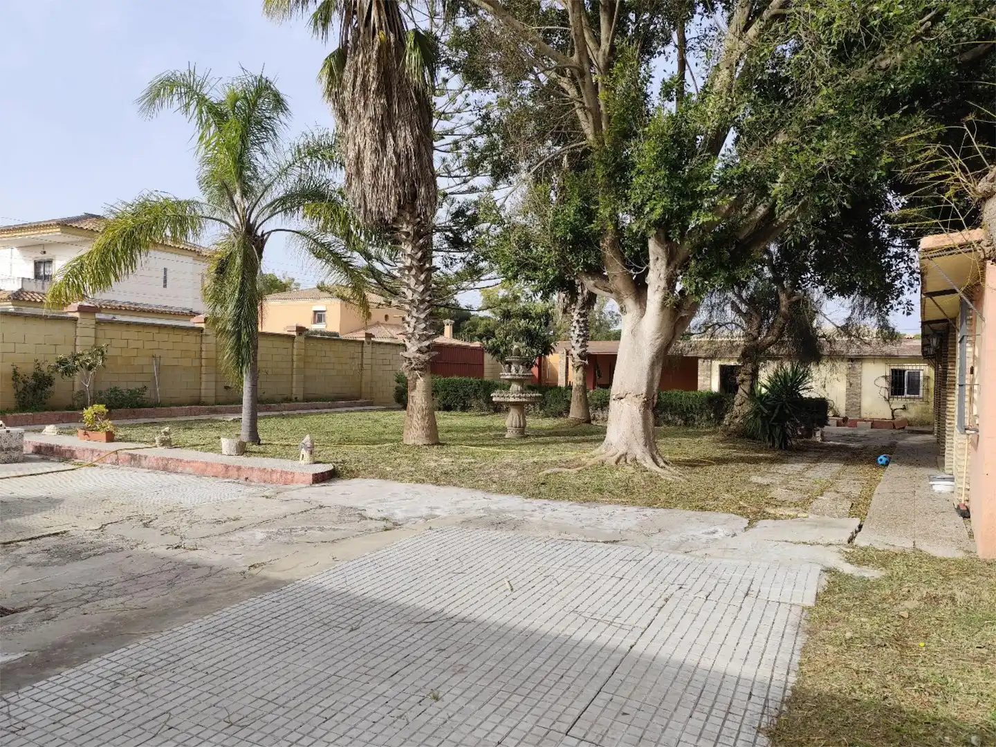 Casa o chalet en venta en Hijuela del Tio Gilito, 50, Cuatro Pinos - El Carmen Jardín de Casa o chalet en venta en El Puerto de Santa María con Aire acondicionado y Terraza