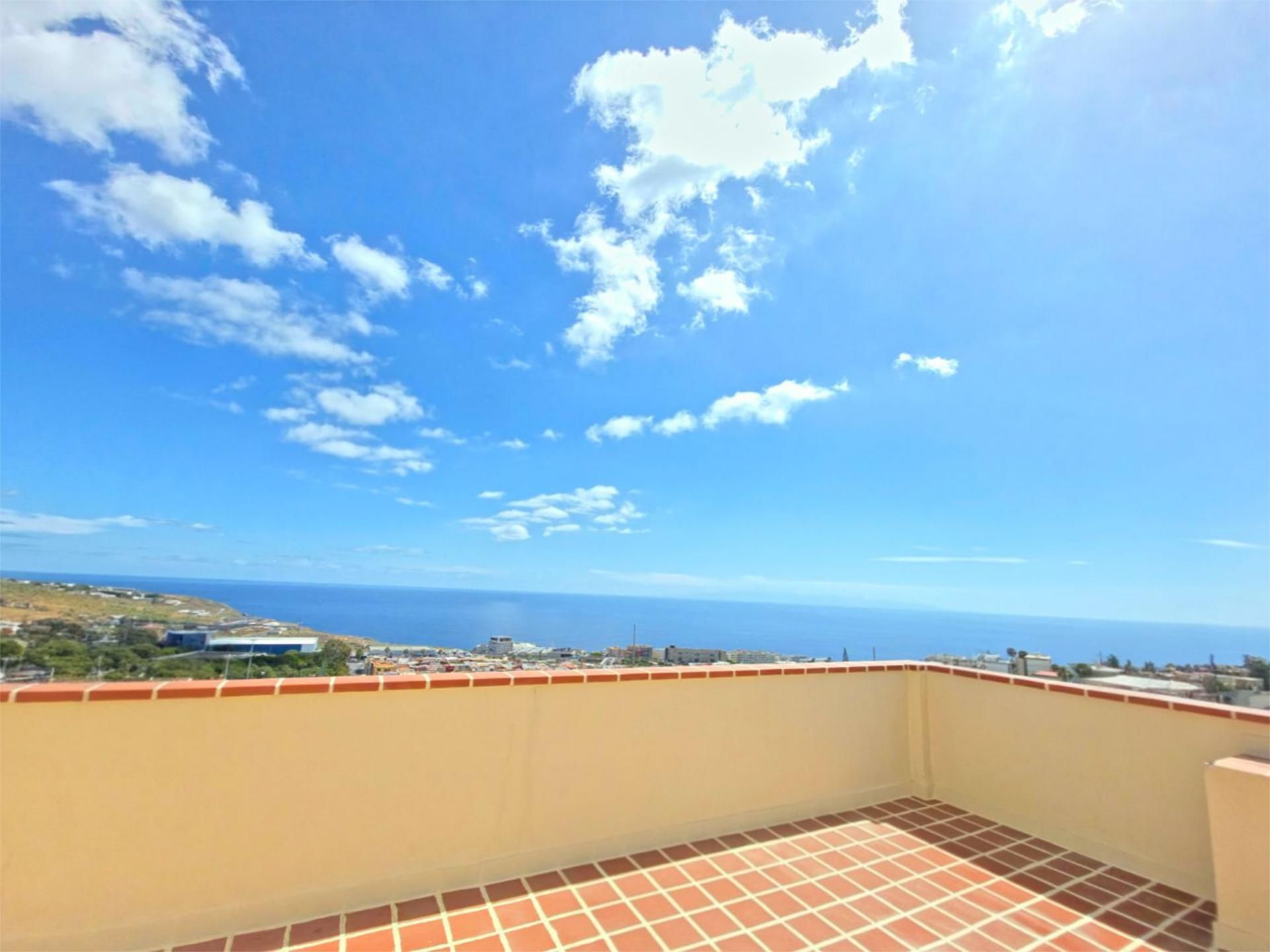 Vista exterior de Casa o xalet en venda en  Santa Cruz de Tenerife Capital amb Parquet, Terrassa i Traster