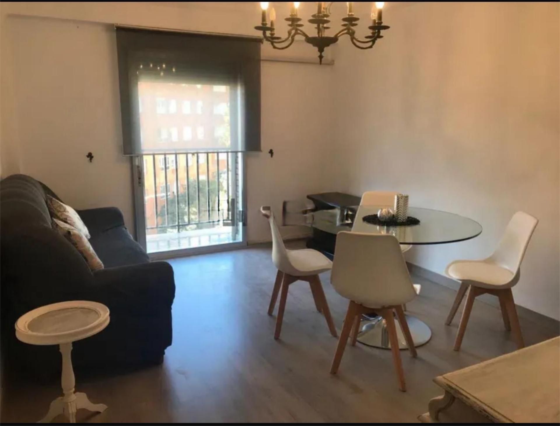 Sala de estar de Piso de alquiler en  Valencia Capital con Aire acondicionado y Balcón