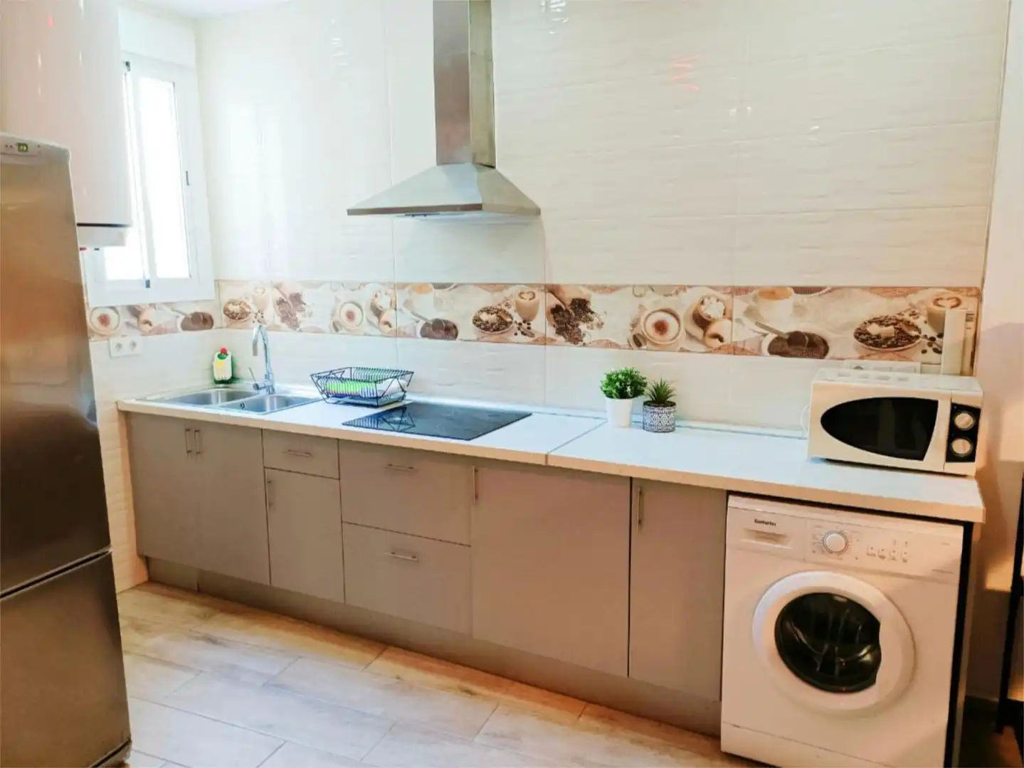 Flat for rent in Calle Alfonso XI, 21, Casco Antiguo Flat for rent in Calle Alfonso XI, 21, Casco Antiguo