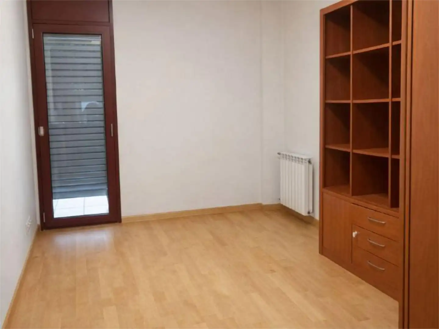 Flat for sale in Carrer Notari Closells, 9, Olot Bedroom of Flat for sale in Olot with Air Conditioner, Heating and Private garden
