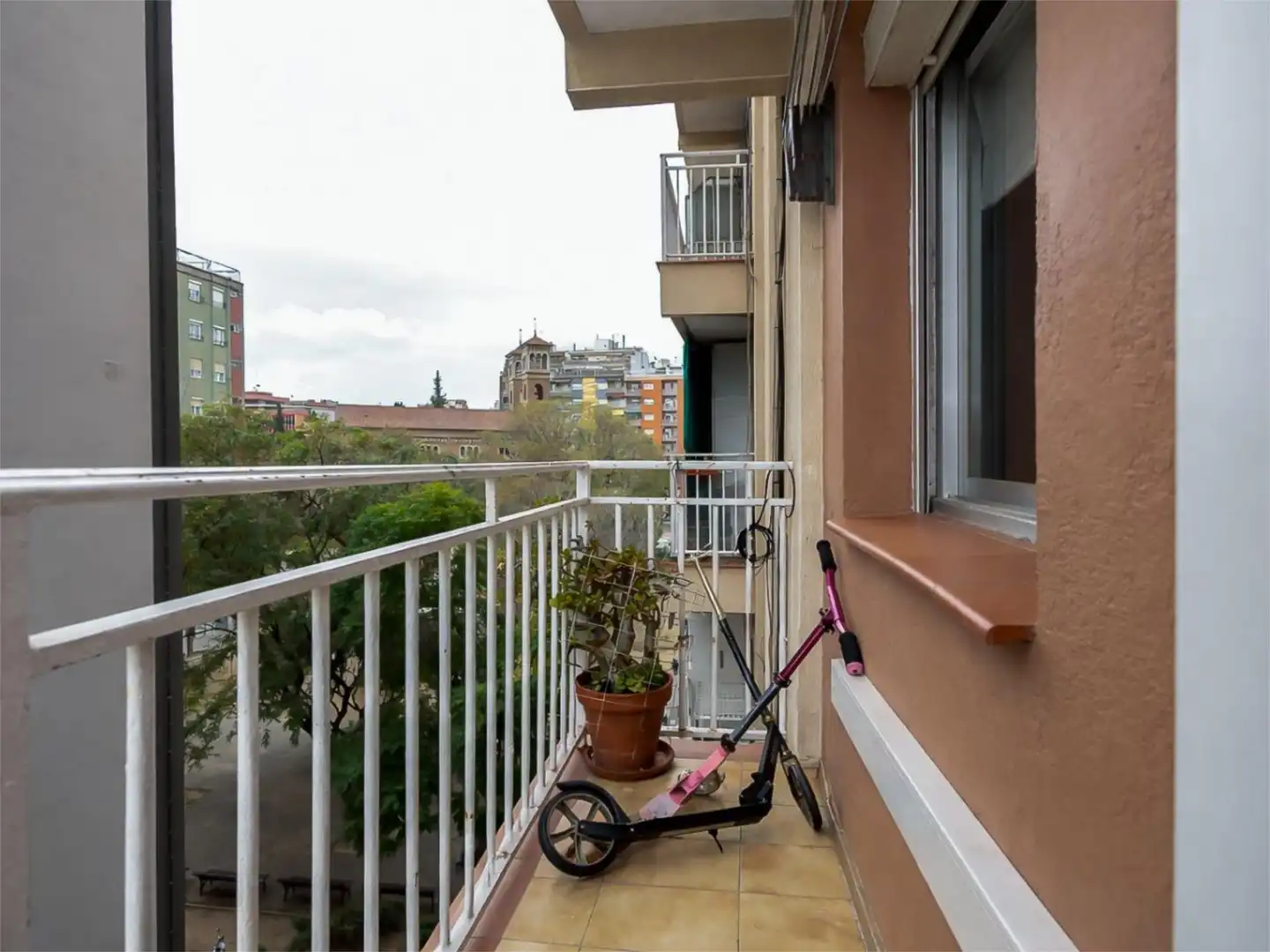 Wohnung zum Verkauf in Plaça de Provençana, 6, Santa Eulàlia Terrasse von Wohnung zum Verkauf in L'Hospitalet de Llobregat mit Balkon