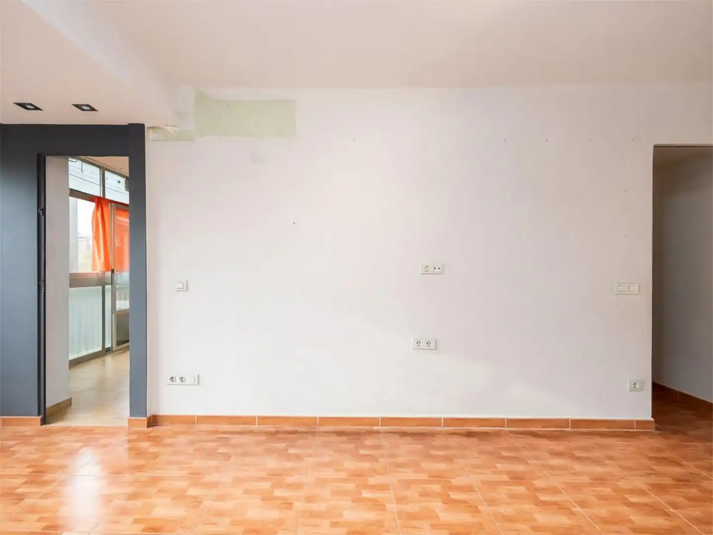 Wohnung zum Verkauf in Plaça de Provençana, 6, Santa Eulàlia Wohnung zum Verkauf in L'Hospitalet de Llobregat mit Balkon