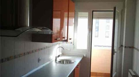 Foto 3 de Piso de alquiler en El Soto, León Capital