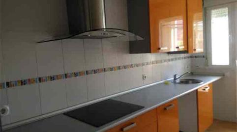 Foto 4 de Piso de alquiler en El Soto, León Capital