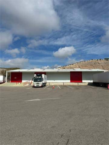 Nave industrial en Alquiler en El Alquián