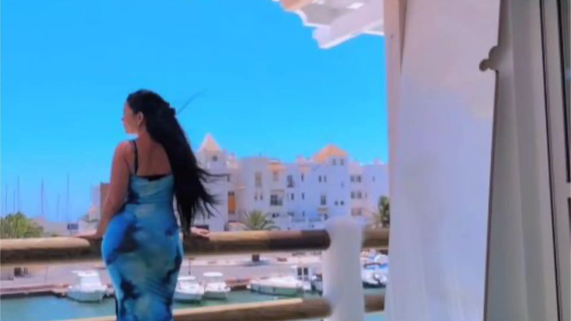 Vista exterior de Piso en venta en El Ejido con Aire acondicionado, Parquet y Terraza