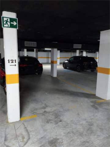 Garaje en Alquiler en Puertas del sur - Guadabajaque