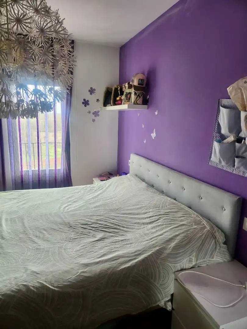 Casa o chalet en venta en Calle la Aldea, 4, Valverde de la Virgen Habitación de Casa o chalet en venta en Valverde de la Virgen con Calefacción, Jardín privado y Parquet