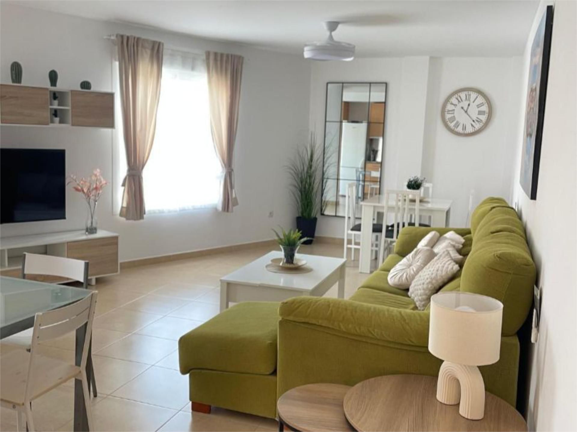 Flat for rent in Calle Minerva, 2, San García Flat for rent in Calle Minerva, 2, San García