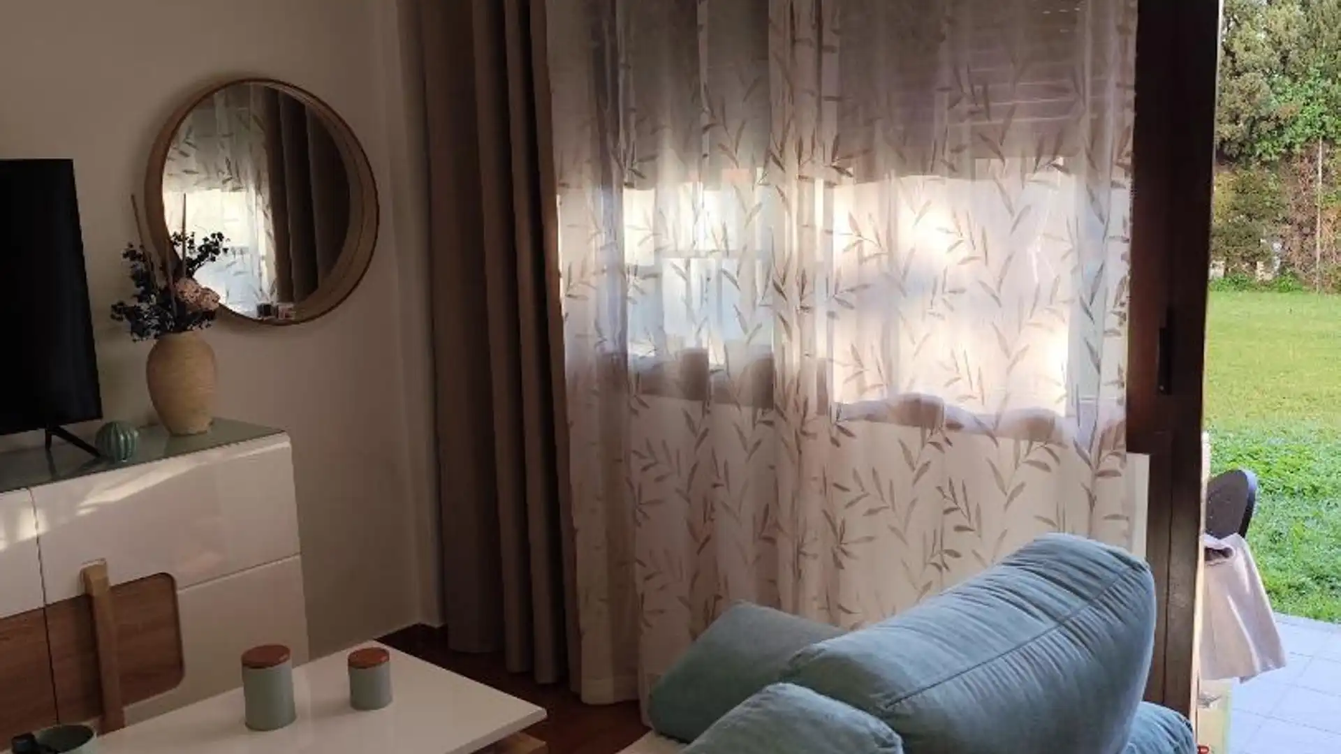 Dormitori de Apartament en venda en Torremolinos amb Jardí privat, Terrassa i Balcó