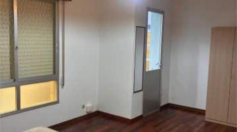 Foto 5 de Piso de alquiler en As Pontes de García Rodríguez , A Coruña