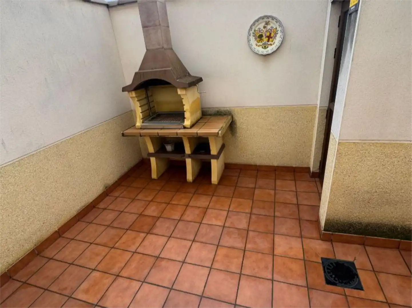 Casa adosada en venta en Calle Delicias, 21, Madridejos Cocina de Casa adosada en venta en Madridejos con Aire acondicionado, Calefacción y Terraza