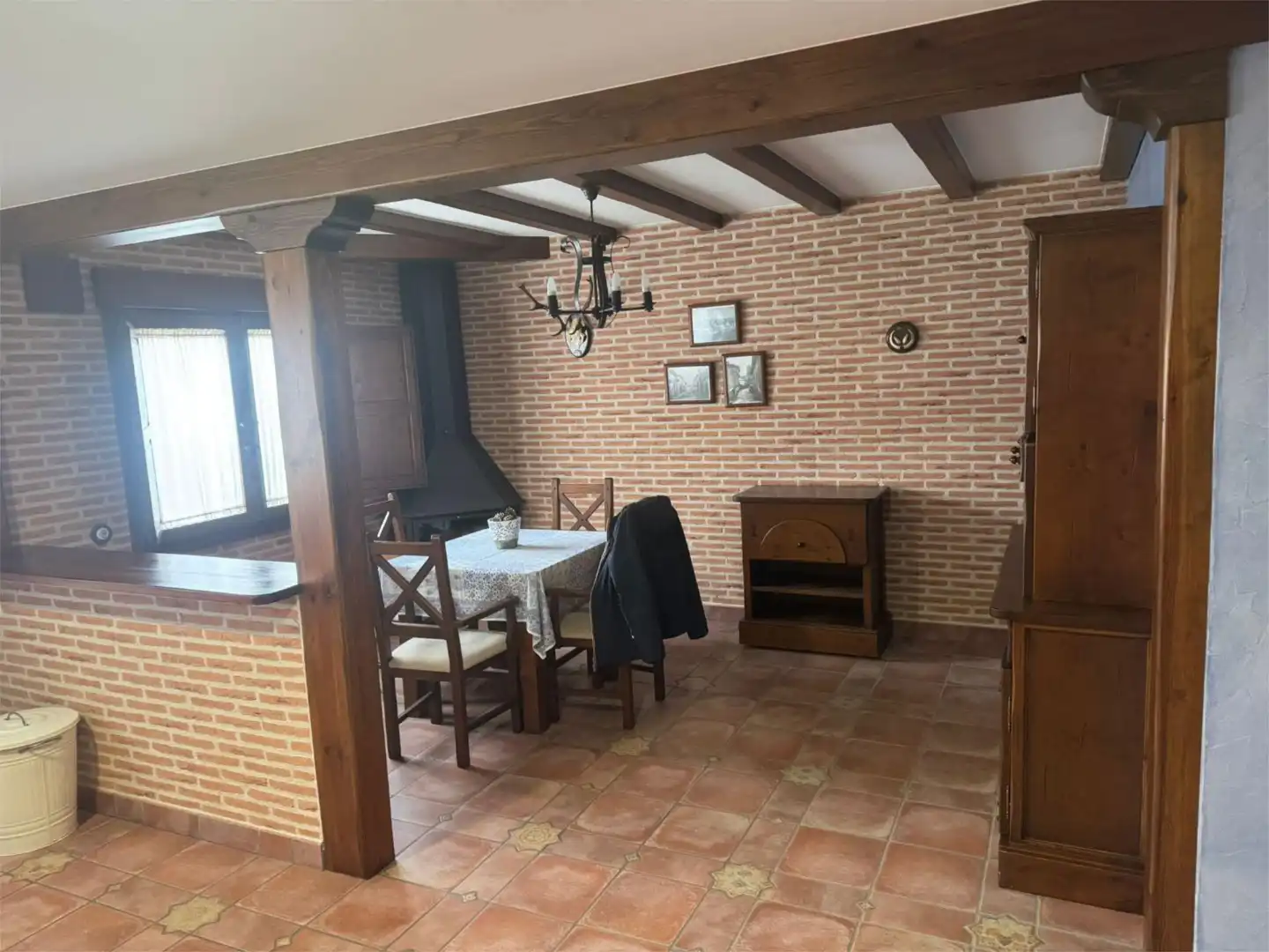 Casa adosada en venta en Calle Delicias, 21, Madridejos Comedor de Casa adosada en venta en Madridejos con Aire acondicionado, Calefacción y Terraza