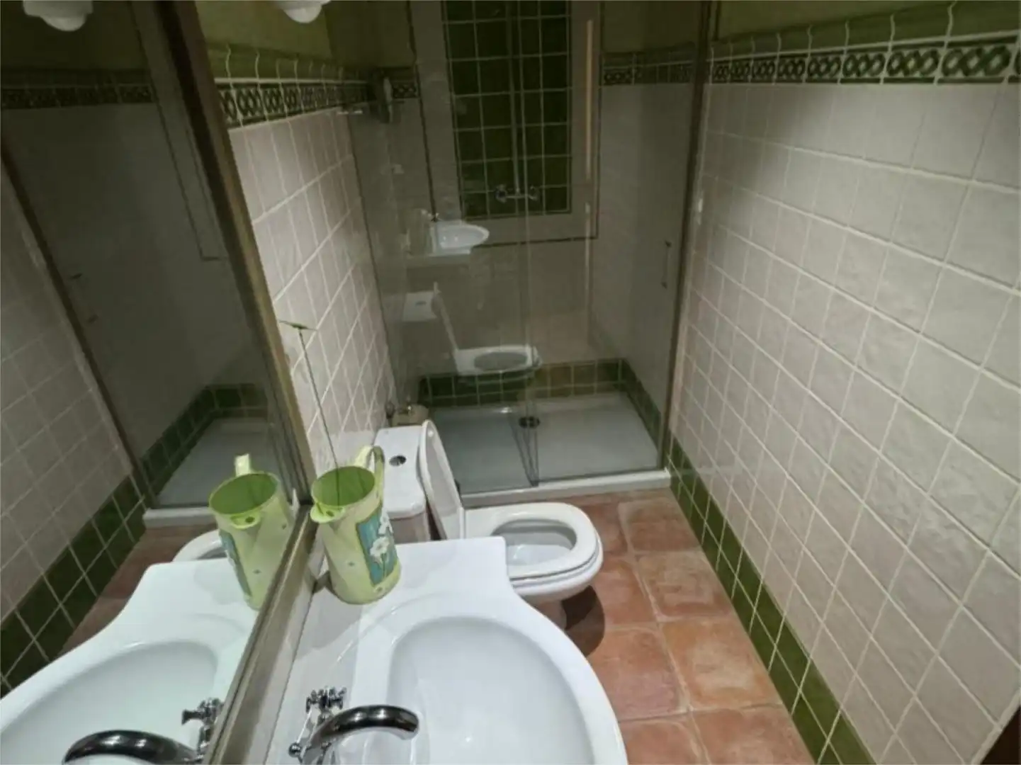 Casa adosada en venta en Calle Delicias, 21, Madridejos Baño de Casa adosada en venta en Madridejos con Aire acondicionado, Calefacción y Terraza