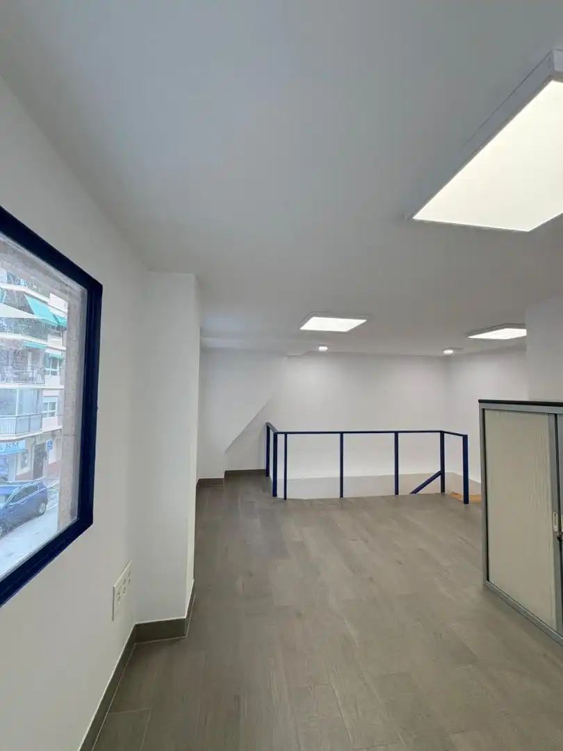Local en venta en Carrer de Vicente Payà, 6, Campello pueblo Local en venta en El Campello con Aire acondicionado