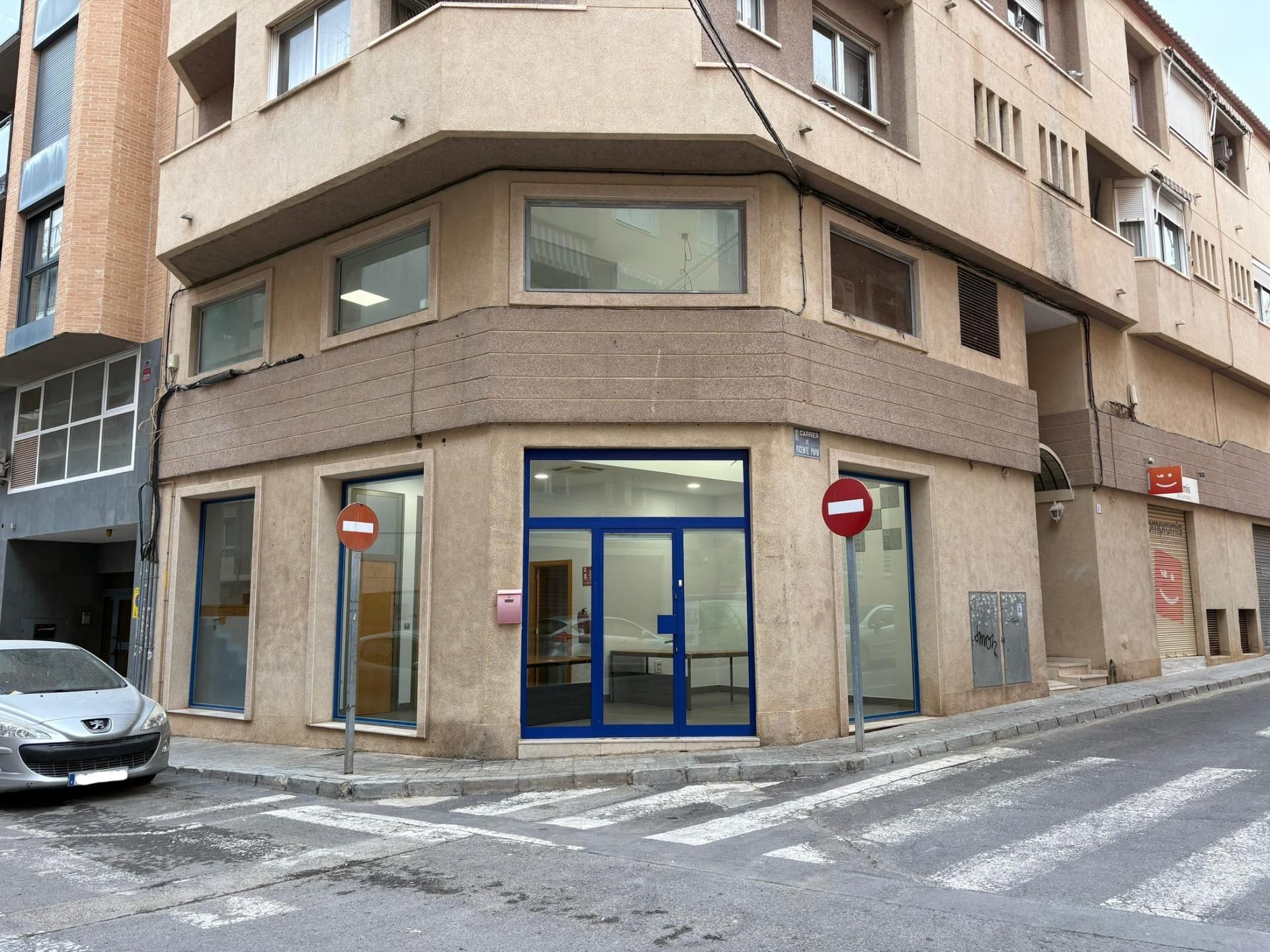 Außenansicht von Geschaftsraum zum Verkauf in El Campello mit Klimaanlage