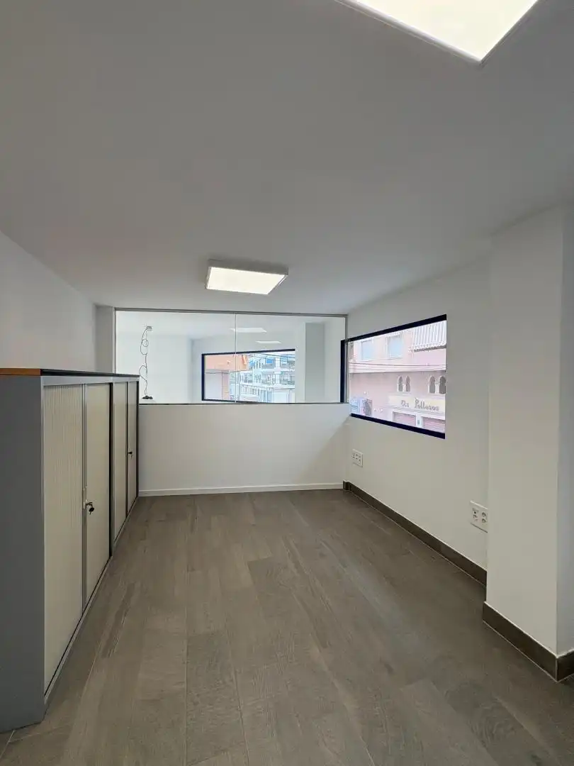 Local en venta en Carrer de Vicente Payà, 6, Campello pueblo Local en venta en El Campello con Aire acondicionado