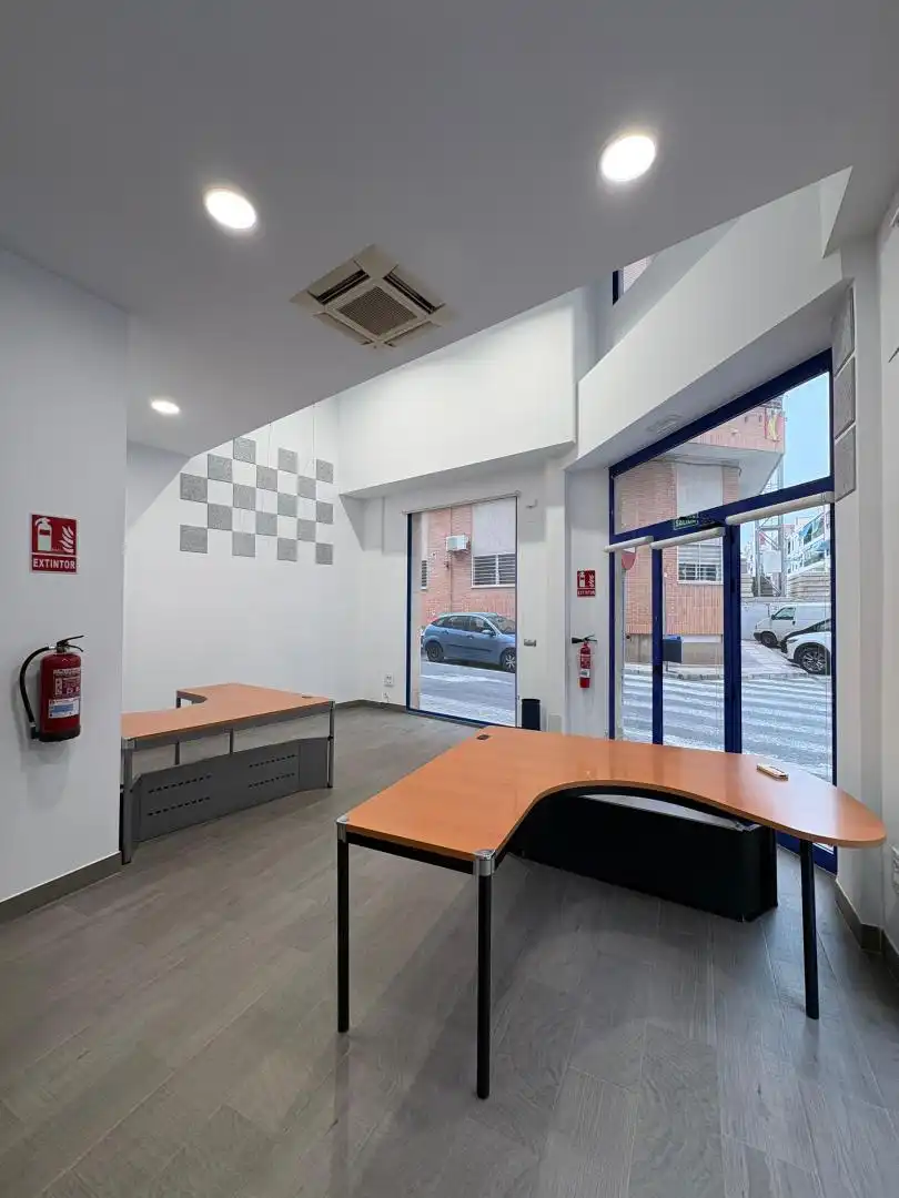 Local en venta en Carrer de Vicente Payà, 6, Campello pueblo Local en venta en El Campello con Aire acondicionado