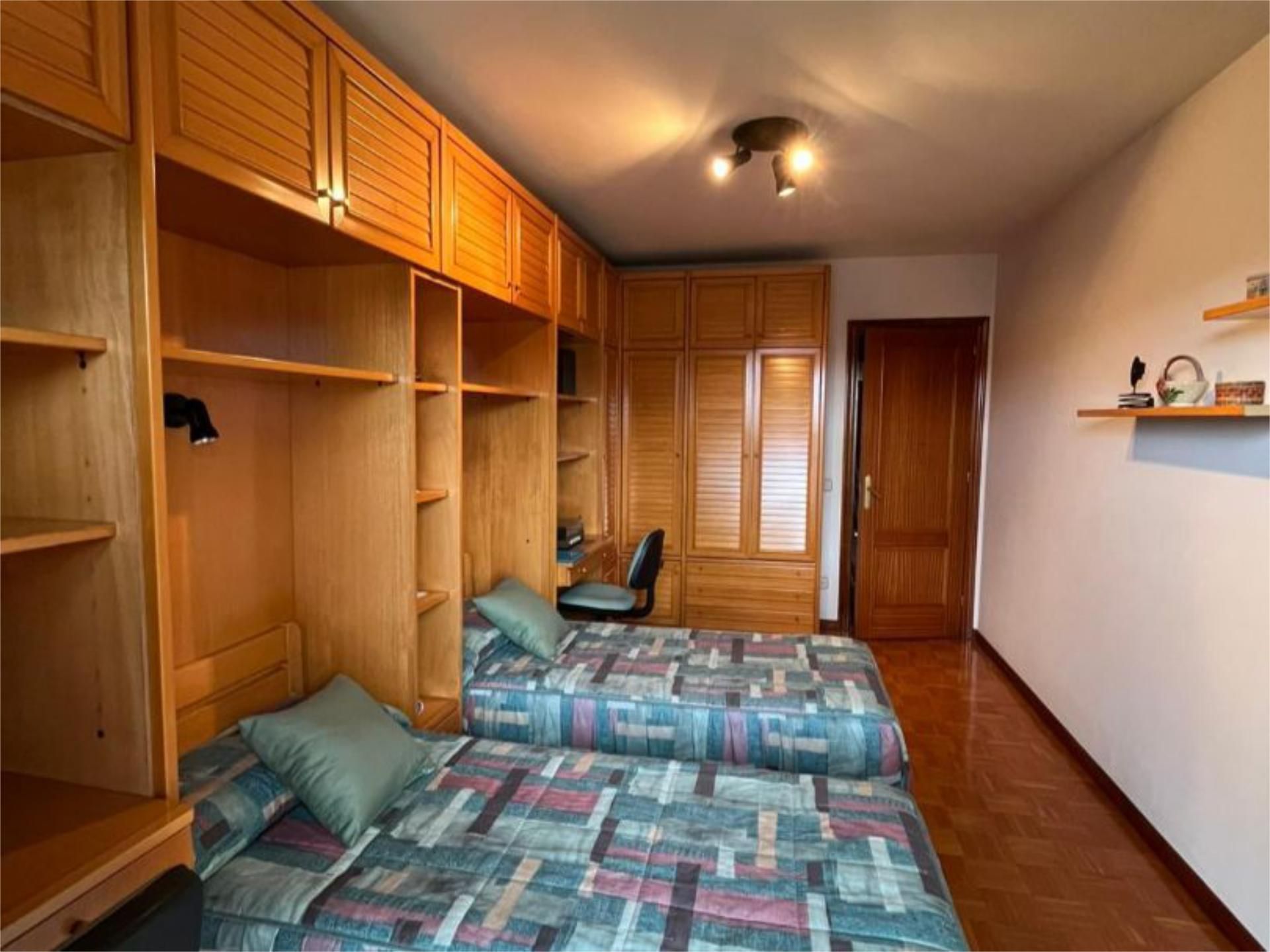 Flat for sale in Avenida de la Constitución, 59, Llano Bedroom of Flat for sale in Gijón with Heating, Parquet flooring and Storage room