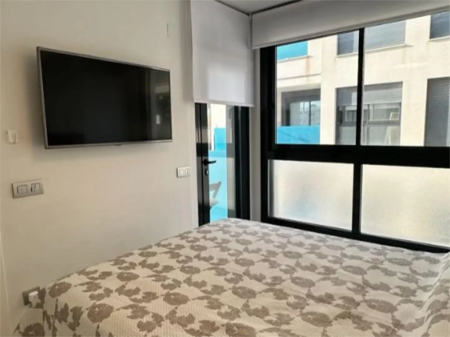 Flat for sale in Calle Maestro Francisco Casanovas, 51, Avenida Habaneras - Curva de Palangre Bedroom of Flat for sale in Torrevieja with Air Conditioner, Swimming Pool and Balcony